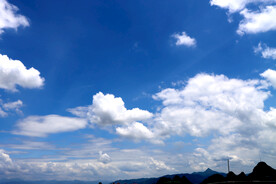 蓝天白云