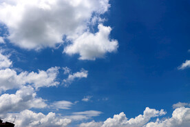 蓝天白云