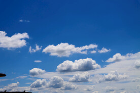 蓝天白云