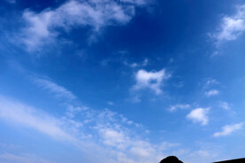 蓝天白云