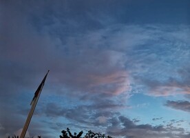 粉色天空