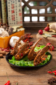 麻辣鸭锁骨
