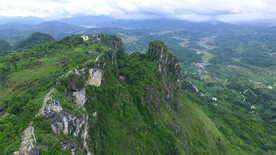 户外绿色山脉山峰自然