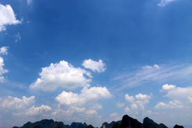 蓝天白云
