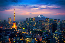 日本东京东京塔夜景照片