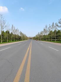  沥青路