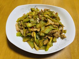 苦瓜炒肉