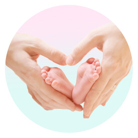  母爱父爱妇产医院海婴幼儿海报