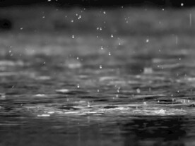 下雨