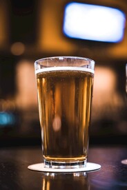 啤酒