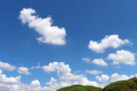 蓝天白云