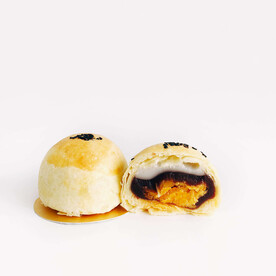 蛋黄酥摄影图