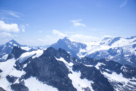 冬季雪山