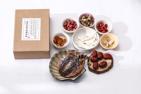墨鱼牛蒡炖鸡脚汤