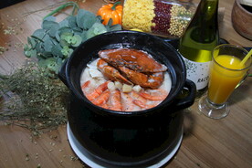 膏蟹鲜虾干贝粥