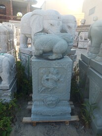 石狮 