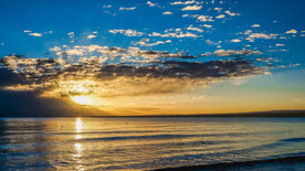 青海青海湖日出