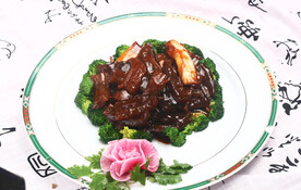 京葱烧蹄筋海参