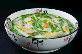 韭菜丝瓜烘鸡蛋