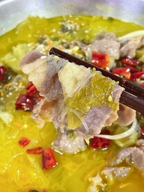 酸菜牛肉片