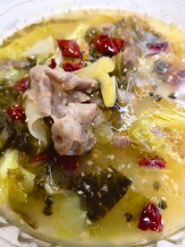 酸菜牛肉