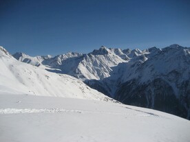 冬季雪山