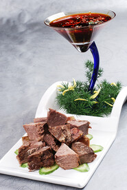 蘸汁牛肉块