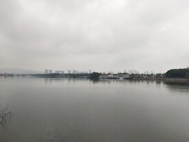 湖水