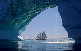 冰川下的风景
