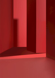 深红色光影背景