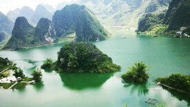 广西凌云浩坤湖湿地