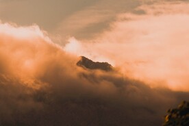 山脉