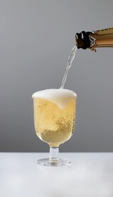 啤酒