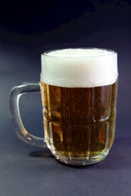 啤酒