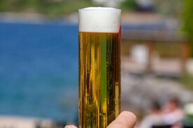 啤酒