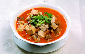 板肠炖豆腐