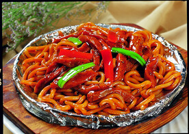 铁板牛柳乌冬面