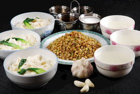 农家豆腐臊子面