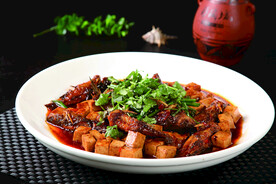 黄鱼焖豆腐