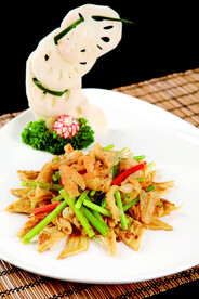 酱海蜇花炒鲜腐竹