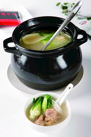 腊鸡粉红煮青菜