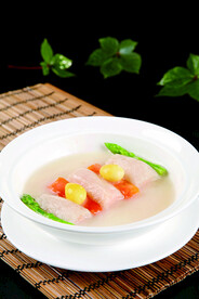 银杏汁百花酿竹笙