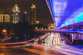 城市道路建筑物与天桥夜景