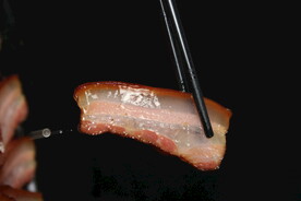 夹腊肉