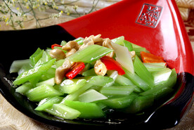 西芹炒腰果