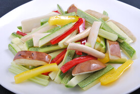 云瓜菜椒炒杂菌