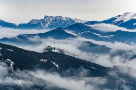 贺兰山