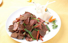 红辣肉窝窝头