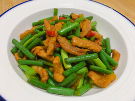 家常菜酸菜炒肉