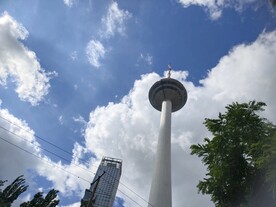彩电塔 